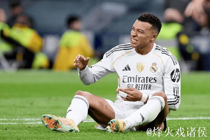 塞尔记者:姆巴佩将因腿部不适缺席欧冠对阵曼城 塞尔记者:姆巴佩将因腿部不适缺席欧冠对阵曼城