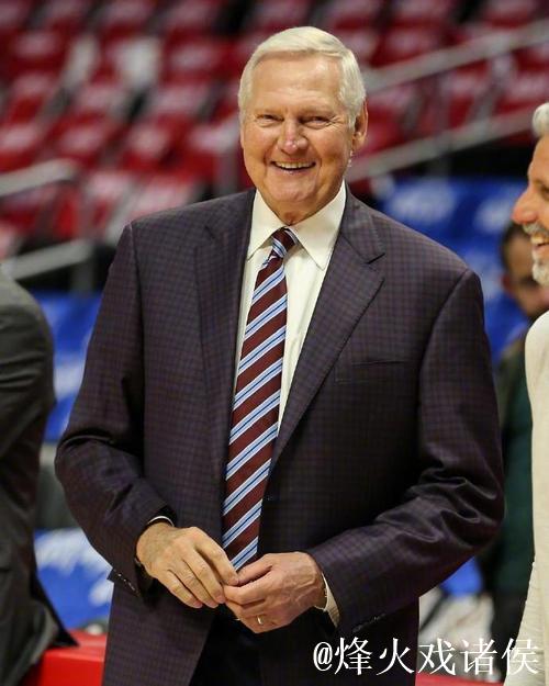 卡特比卢普斯入选名人堂 韦斯特第三次获此殊荣