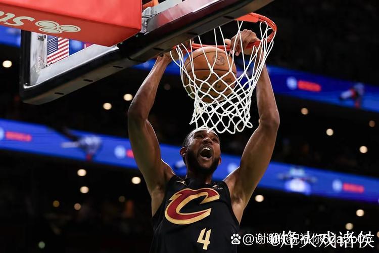 米切尔关键一击助骑士豪取7连胜,雄鹿5连败,绿军大胜黄蜂 米切尔关键一击助骑士豪取7连胜,雄鹿5连败,绿军大胜黄蜂